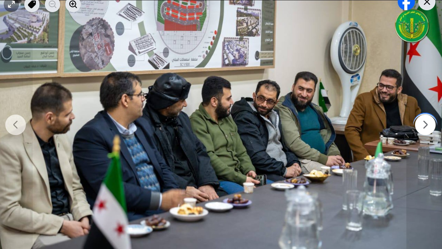 من استقبال المهنّئين بعيد الفطر المبارك 🌙✨